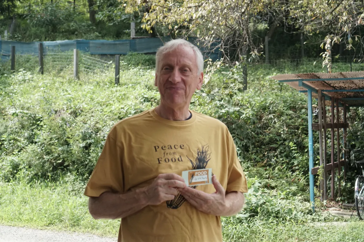 「Food is … 尊厳あるいのち Life with Dignity」